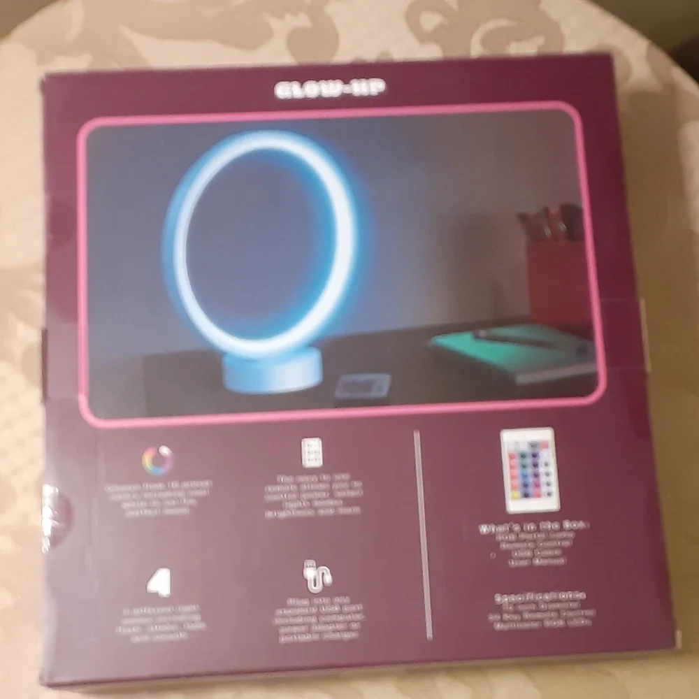 Glow-Up Halo Light